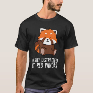Rode Panda-liefde gemakkelijk verstoord door rode T-shirt