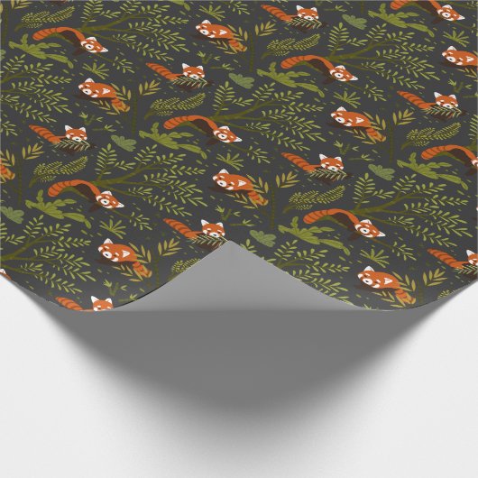 Rode panda's in het Zwarte Woud Cadeaupapier (Hoek)