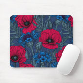 Rode papaver en blauwe cornbloemen op blauw muismat (Met muis)