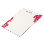 Rode papaver op tekstachtergrond Aangepast Notitieblok (Schuin)