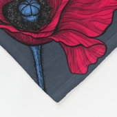 Rode papavers en ladybugs op donkerblauw fleece deken (Hoek)