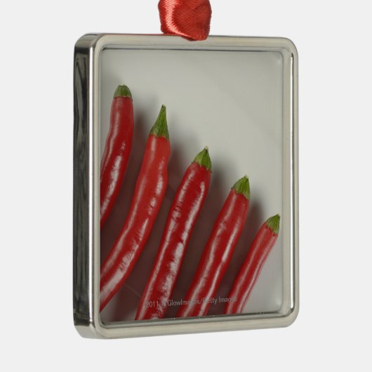 Rode paprika's metalen ornament (Rechts)