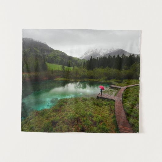 Rode paraplu-groen meer wandkleed (Voorkant (horizontaal))