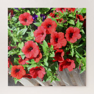 Rode petunia bloemen legpuzzel