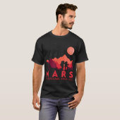 Rode Planeet Ruimte Nationaal Park - Grappig T-shirt (Voorkant volledig)