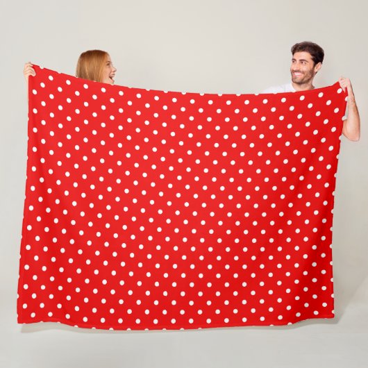 Rode polka stip fleece deken (In situ)