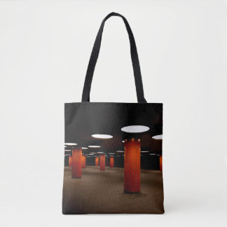 RODE POST ONDER MAXIMUMLICHT BIJ NACHT TOTE BAG