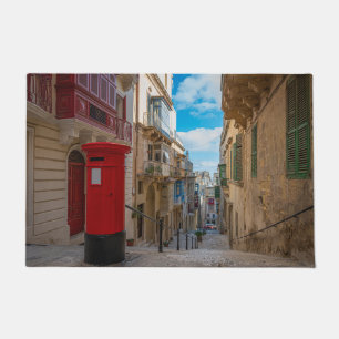 Rode  postbus op Malta Deurmat