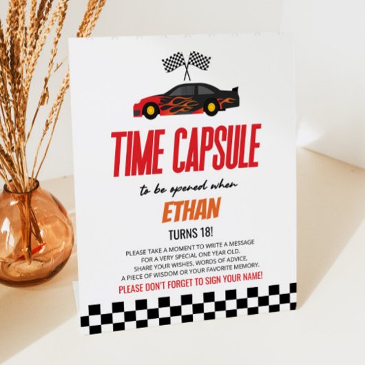 Rode Race Auto Verjaardag Party Time Capsule Reclamebord Met Voetstuk