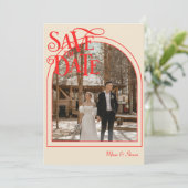 Rode Retro  boog Typografie foto bruiloft Save The Date (Staand voorkant)