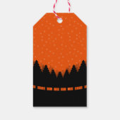 Rode retro Vrolijke Kerstmis met pijnbomen en snee Cadeaulabel (Achterkant)