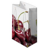 rode, rijpe kersmacro klein cadeauzakje (Voorkant Gekanteld)