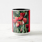 Rode Ringer-Mok met rode Tulpen Mok (Midden)