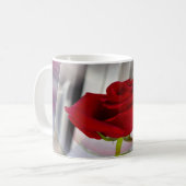 Rode roos 2 koffiemok (Voorkant links)