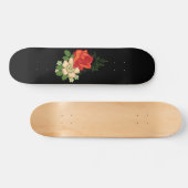 Rode Roos en Madeliefjes Zwarde Achtergrond Skateboard (Horizontaal)