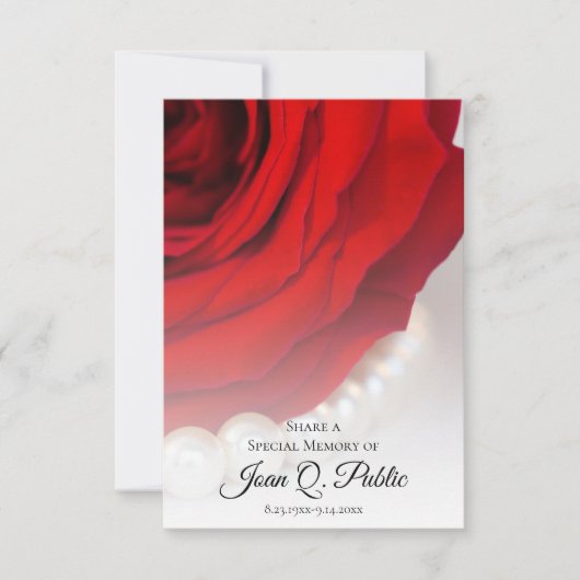 Rode roos en witte parels delen een begrafenis notitiekaartje (Voorkant)