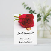 Rode Roos & Gouden Diamanten Ring Aankondigingskaart (Staand voorkant)