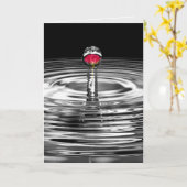 rode roos in het water druppelsympathie kaart (Gele Bloem)