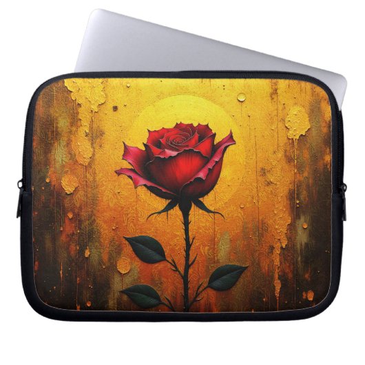 Rode roos op goud laptop sleeve (Voorkant)