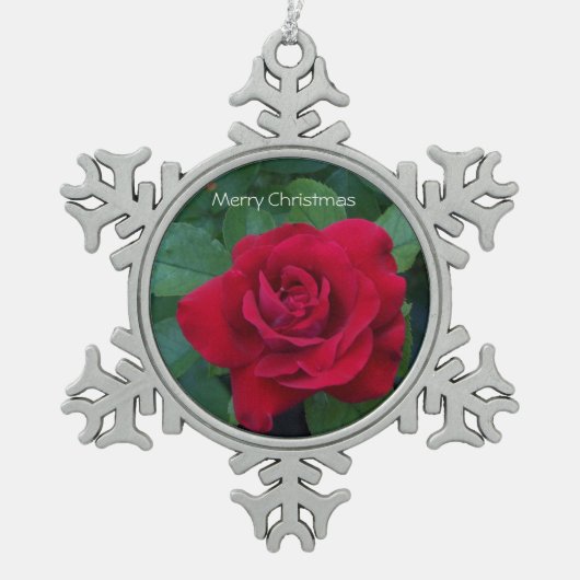 Rode Roos Van dichtbij Tin Sneeuwvlok Ornament (Voorkant)
