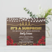 Rode roos verrassing bruid-doucheuitnodiging kaart (Staand voorkant)