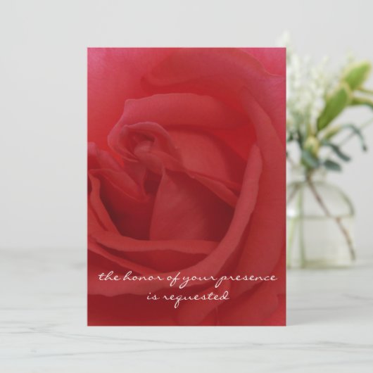 Rode Rose Wedding Uitnodiging (Staand voorkant)