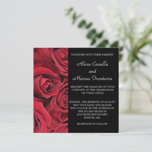 Rode Rose Wedding Uitnodiging (Staand voorkant)