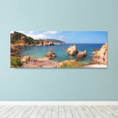 Rode rotsachtige kust van Sardinië canvas print (Insitu (Houten vloer))