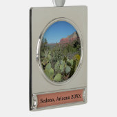 Rode rotsen en cactussen I Verzilverd Banner Ornament (Rechts)