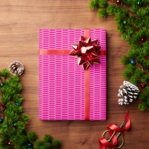 Rode, roze en paarse verfstreken overlappen elkaar cadeaupapier
