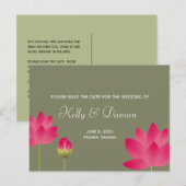 Rode roze lotusbloemen modern groen save the date aankondigingskaart (Voorkant / Achterkant)