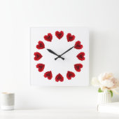 Rode roze met een hartvorm vierkante klok (Huis)