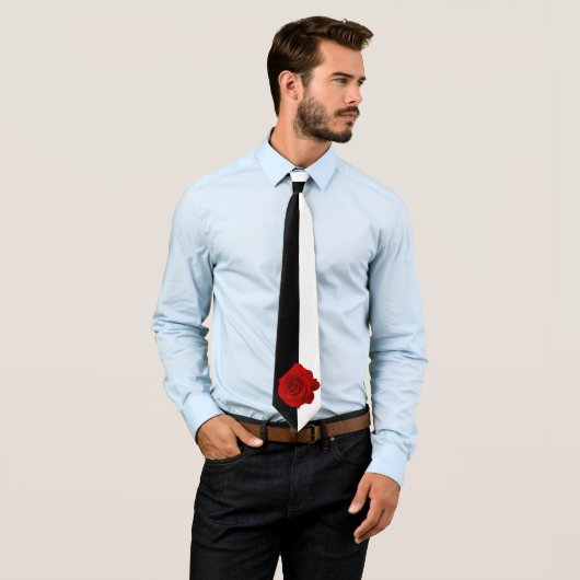 Rode roze op zwart en wit half en half stropdas (In situ)