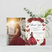 Rode Rozen Bloemen Vlinders Quinceañera Foto Bedankkaart (Staand voorkant)