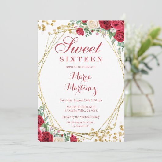 Rode Rozen Bloemen Zoete 16e verjaardag Uitnodigin Kaart (Staand voorkant)