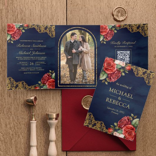 Rode Rozen Gouden Kant Navy QR Code Foto Bruiloft Drieluik Uitnodiging