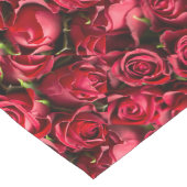 Rode rozen lange tafelloper (Hoek)