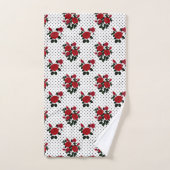 Rode rozen op een polka stipachtergrond. badhanddo bad handdoek (Handdoek)
