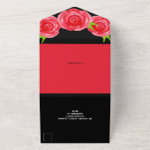 Rode rozen op het zwarte huwelijk all in one uitnodiging (Buitenkant)