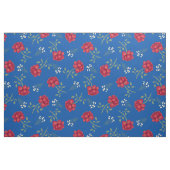 Rode rozen op middelblauwe oversized calico stof (Fat Quarter)