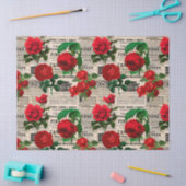 Rode rozen op  ontkoppeling van krantenpapier tissuepapier (Craft)