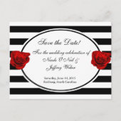 Rode Rozen op zwart-wit bruiloft Save the Date Aankondigingskaart (Voorkant)