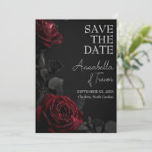 Rode Rozen op Zwarte Drieerige Bloemrijke Gotische Save The Date (Staand voorkant)