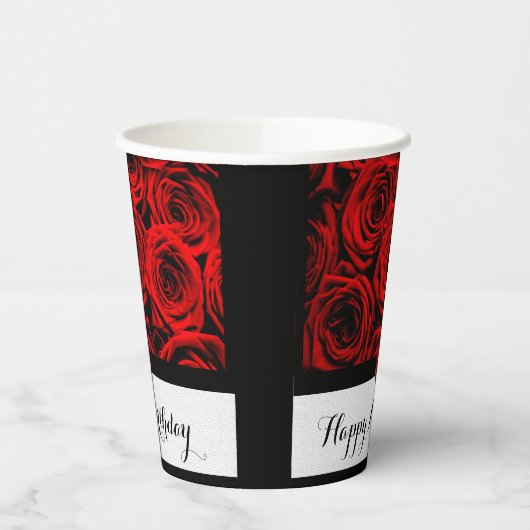 Rode rozen papieren bekers (Links)