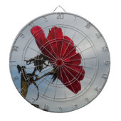 Rode rozen tegen een heldere blauwe hemel dartbord (Voorkant)