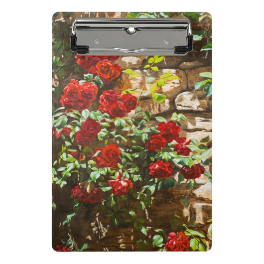 Rode Rozen Tegen een Stenen Muur Mini Klembord (Voorkant)