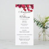 Rode rozenblaadjes huwelijksceremonie programma programmakaart (Staand voorkant)