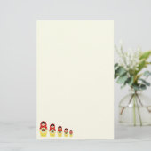 Rode russische matryoshka nestpoppen briefpapier (Staand voorkant)