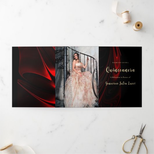 Rode Satijn Quinceanera Party uitnodiging (Buitenkant)