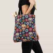 Rode schedel bloempatroon tote bag (Dichtbij)